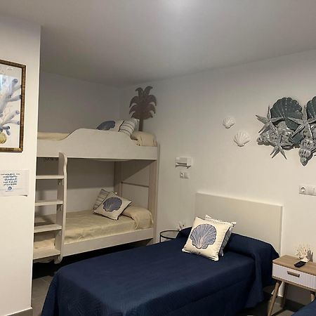 Triplex Adosado De Cuatro Dormitorios De Esencia Maritima A 2 Minutos De La Playa! Vera Ngoại thất bức ảnh